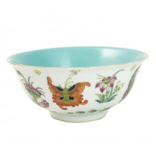 1025   A Guang-Xu Fengcai Bowl with Floral and Butterflies